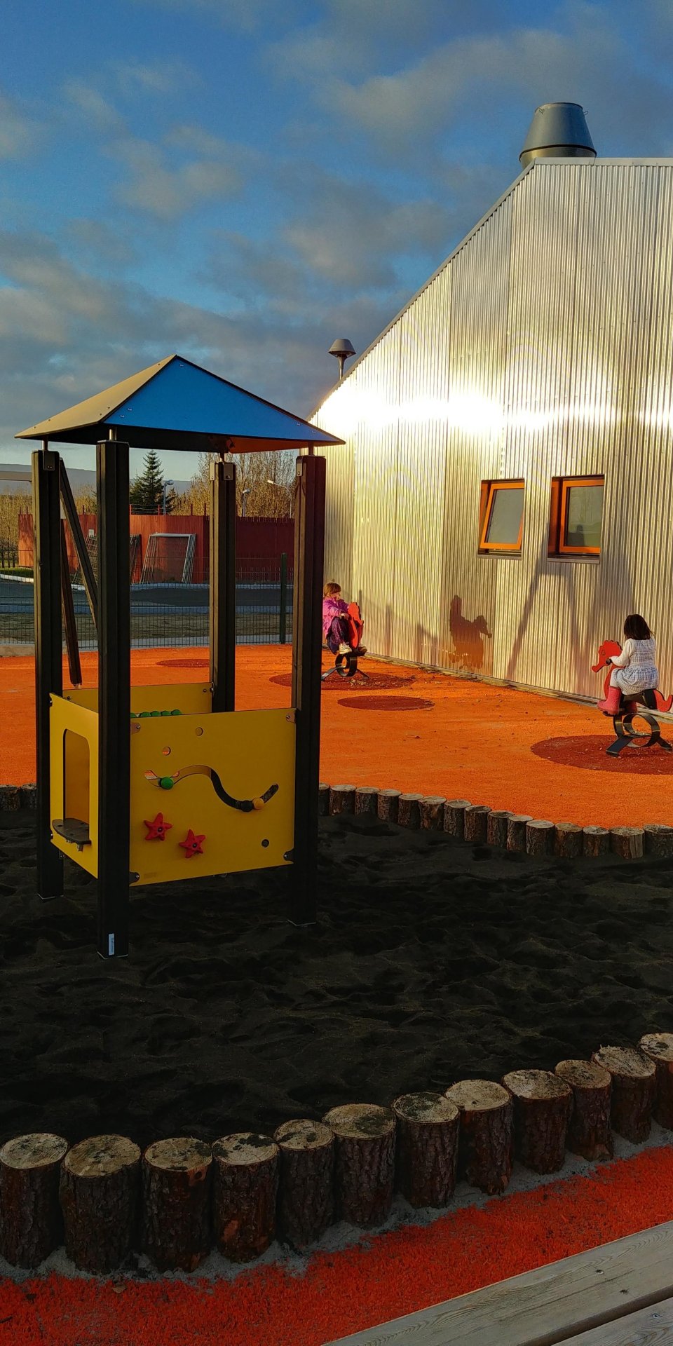 Gjöld vegna leikskóla og frístundar